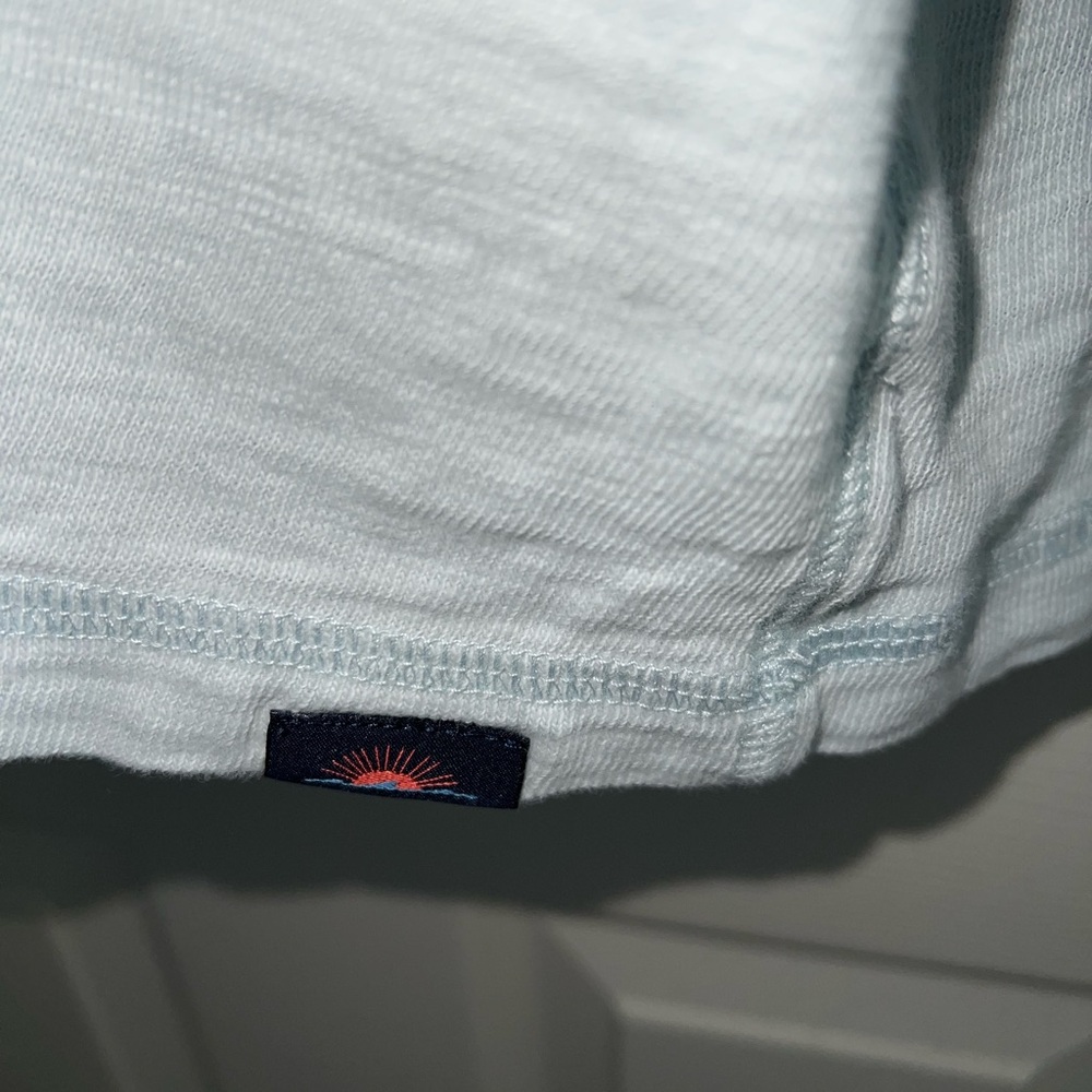 FAHERTY MEN'S SUNWASHED SLUB SKY BLUE HENLEY - Picture 4 of 8